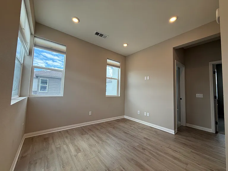 1681 Whitmore Loop — Photo 15
