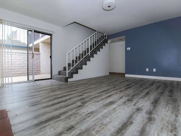 316-356 W. Meda Ave. Glendora CA. 91741 — Photo 25