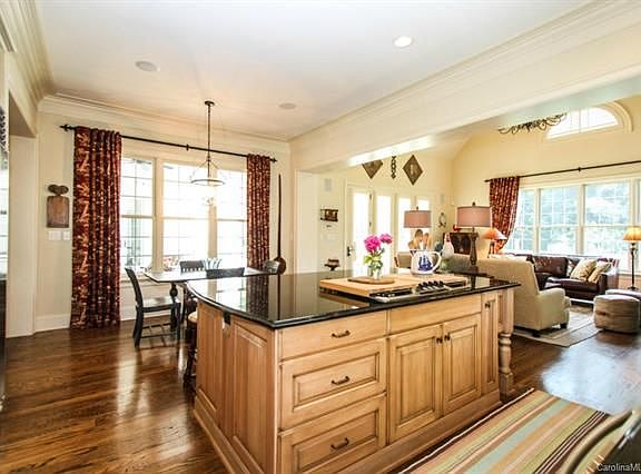 4th image of 7630 Stonecroft Park Dr