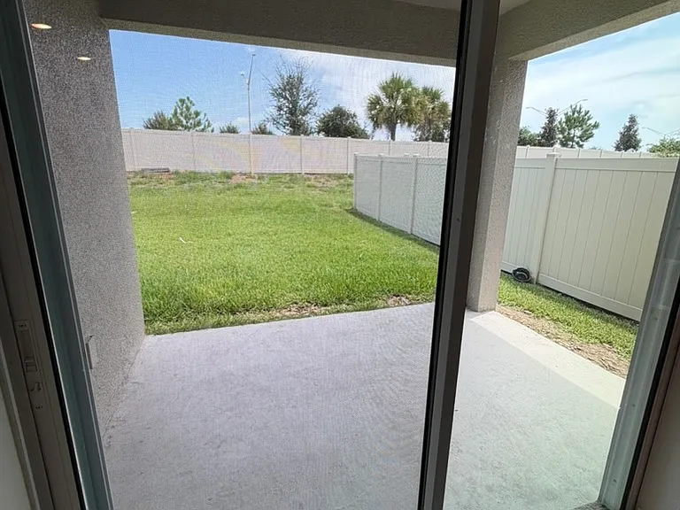 17819 Canopy Pl — Photo 10