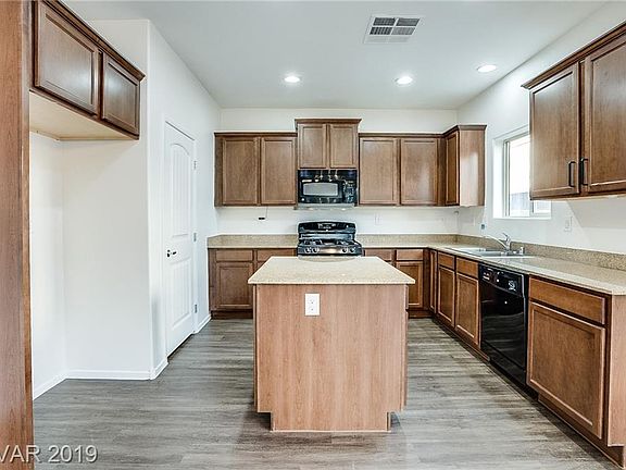 2nd image of 5548 Mercury Springs Dr