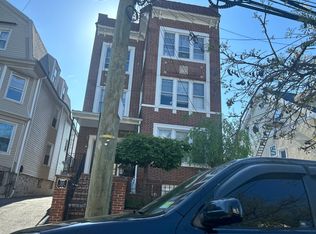 313 Clifton Ave, Newark, NJ 07104