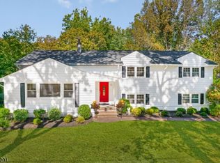 56 Valley Rd, Berkeley Heights, NJ 07922