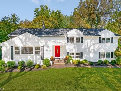 56 Valley Rd, Berkeley Heights, NJ, 07922