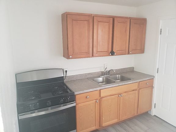 5th image of 1533 N French St #1533