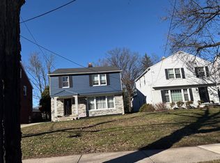 22901 Fairmount Blvd, Shaker Heights, OH 44118