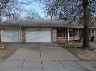 11658 Galba Dr, Florissant, MO 63033