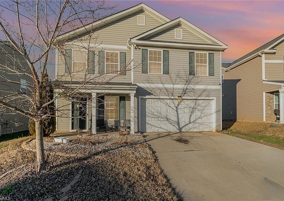 1st image of 4917 Steer Ln