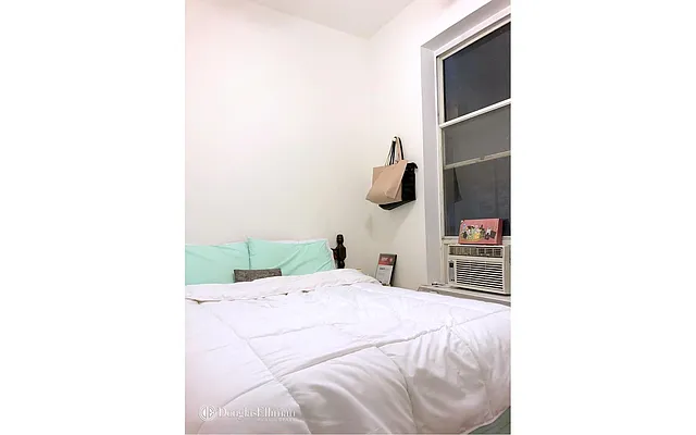 Rented by Douglas Elliman | media 21