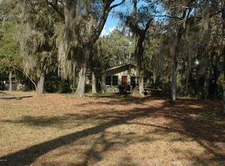 313 Blaker St, Melrose, FL 32666