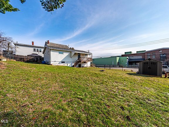 5th image of 440 Saratoga Street