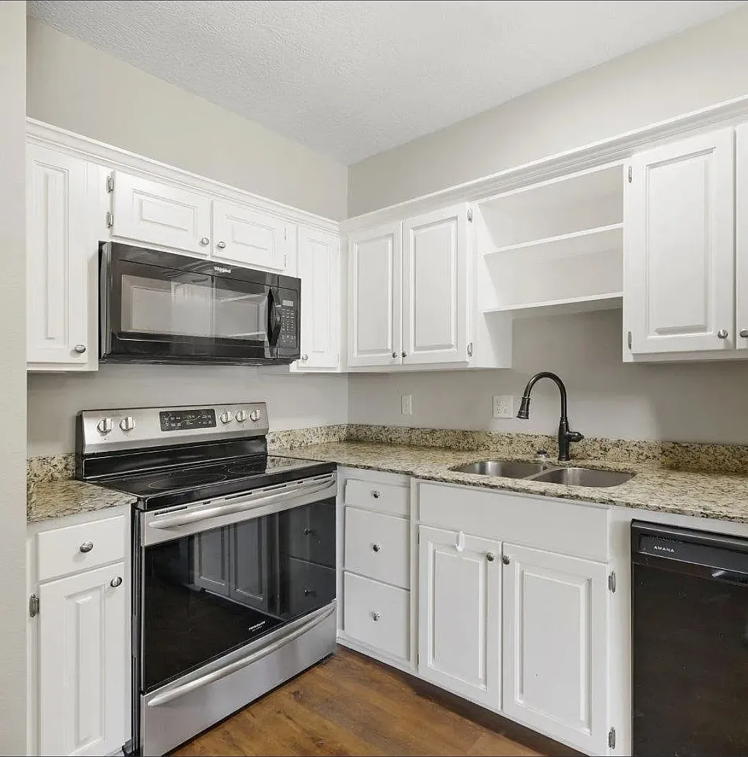 2 bed, 1200 sqft, $1,395 — Photo 4