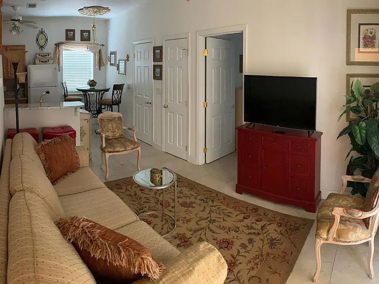 411 W Intendencia St — Photo 1