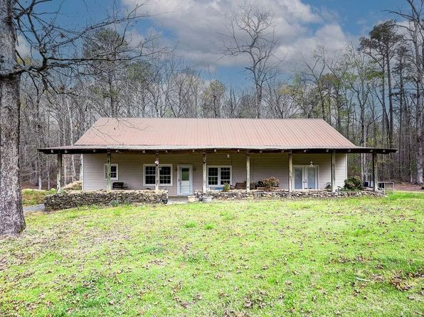 260 Lovers Ln NE, Armuchee, GA 30105