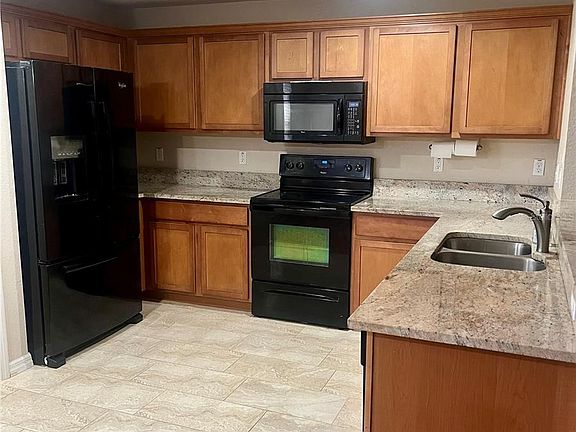 308 Windsor St3_12152023