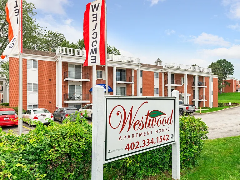 Westwood Apartments — Photo 2