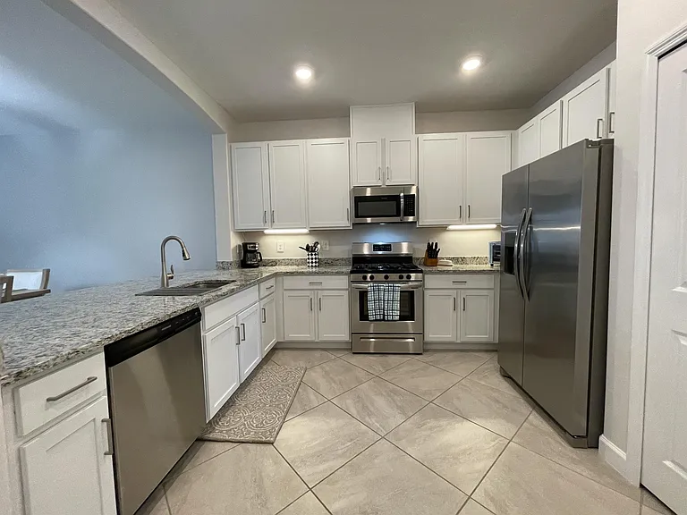 15950 Clear Skies Pl — Photo 12