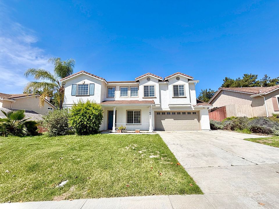 1st image of 43391 Calle Morita