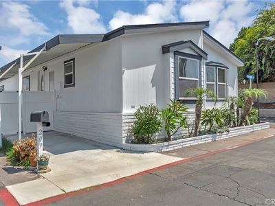 209 Road Runner Ln, Fountain Valley, CA, 92708