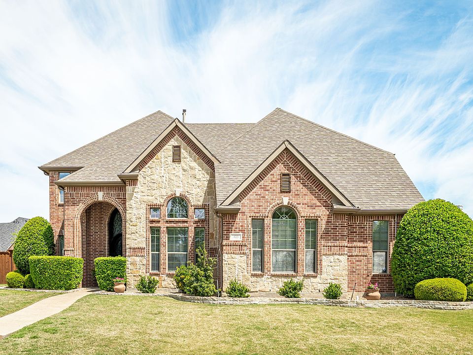 1st image of 425 Quail Creek Dr