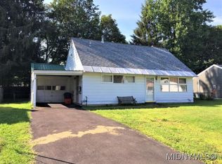 417 Van Roen Rd, Utica, NY 13502