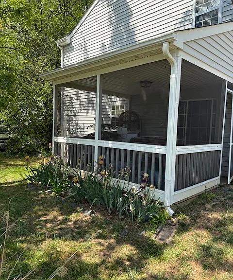 110 Birdwood Ct — Photo 3