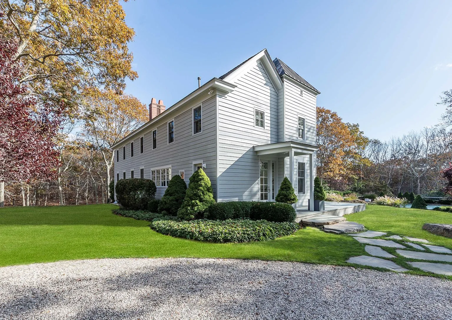 Sag Harbor Chic Rental — Photo 1