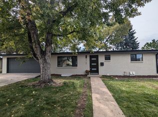 4965 S Lipan Dr, Englewood, CO 80110
