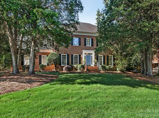 7616 Red Oak Ln, Charlotte, NC 28226