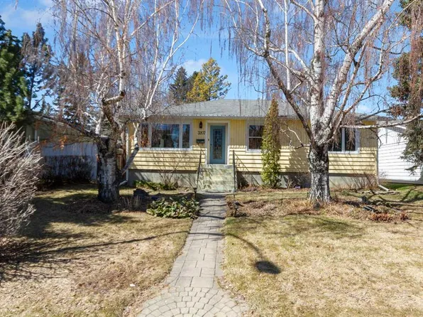 3207 E 25th St SW, Calgary, AB T3E 1Y3