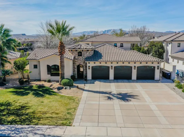 470 N Country Ln #11, Santa Clara, UT 84765