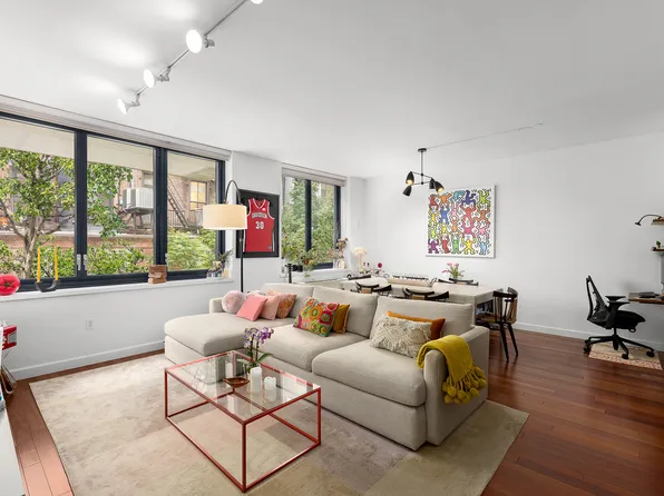 50 W 15th St APT 2E, New York, NY 10011