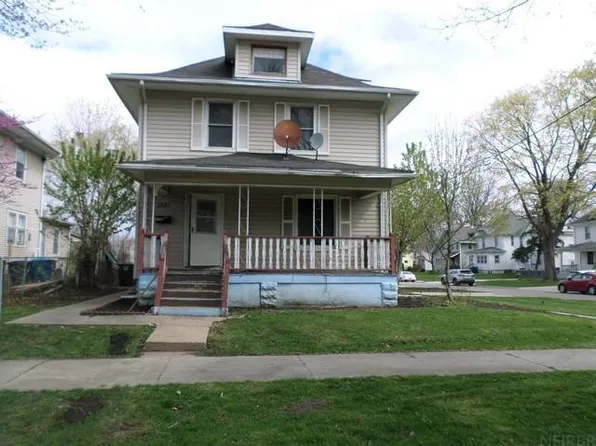 1151 Grant Ave, Waterloo, IA 50702