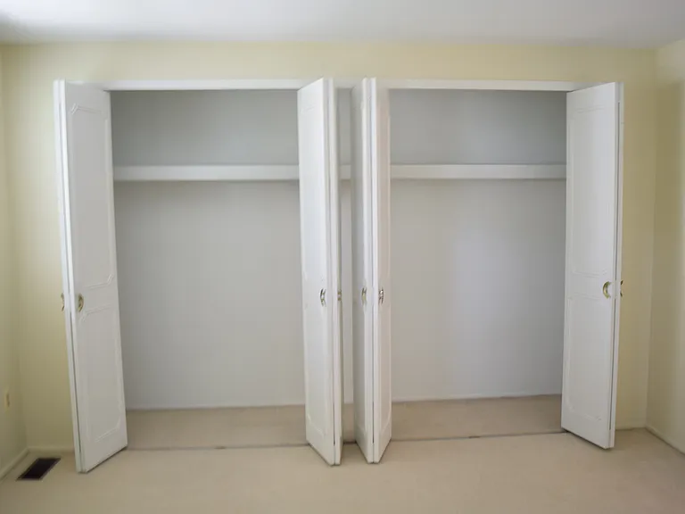 1594 Brentwood Dr — Photo 13