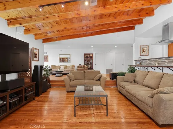 7012 Lurline Ave, Winnetka, CA 91306