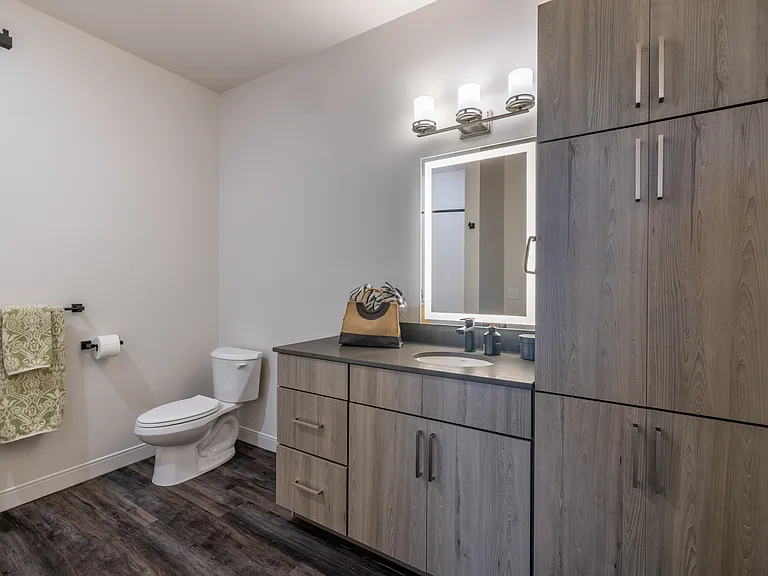 Confluence Apartments — Photo 10