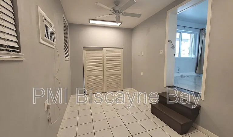 7380 SW 35th St — Photo 17