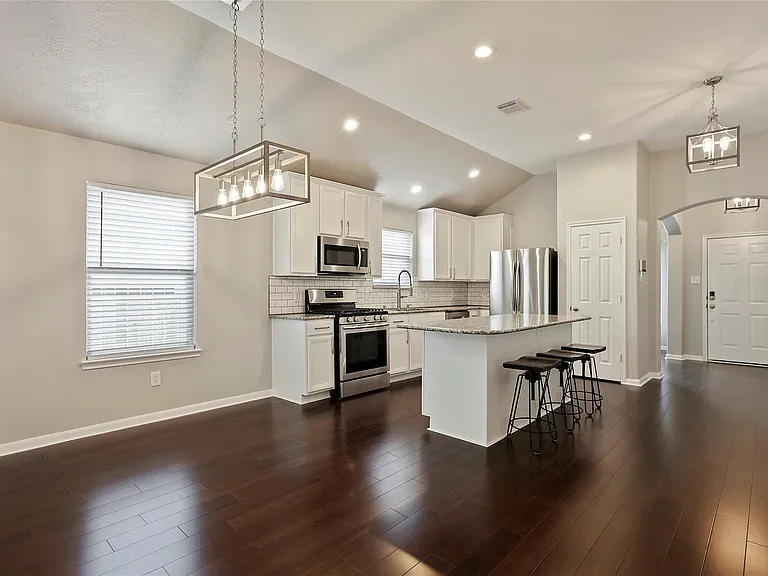 2362 Keegan Hollow Ln — Photo 6
