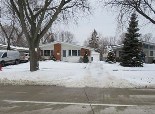 2941 N Campbell Rd, Royal Oak, MI 48073