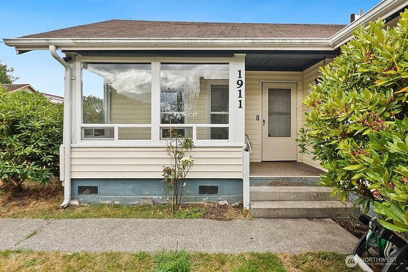 2nd image of 1911 17th Street