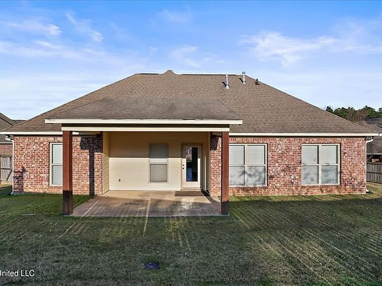 852 Willow Grande Cir — Photo 31