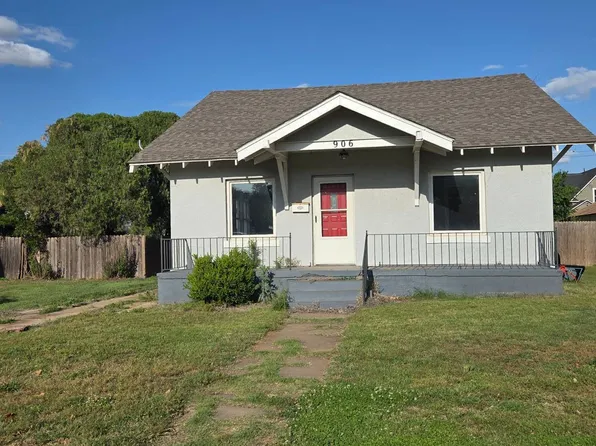 906 S Grand Ave, Cherokee, OK 73728