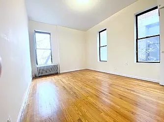 Rented by Manhattan Spaces