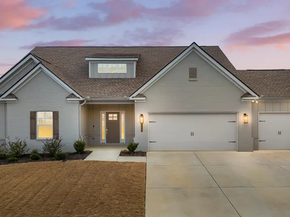 3305 Grassy Fields Ln, Apison, TN 37302