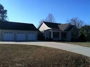 4379 33rd Street Ln NE, Hickory, NC 28601