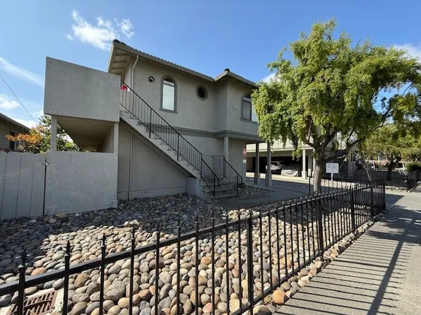 120B Elm St, Watsonville, CA 95076