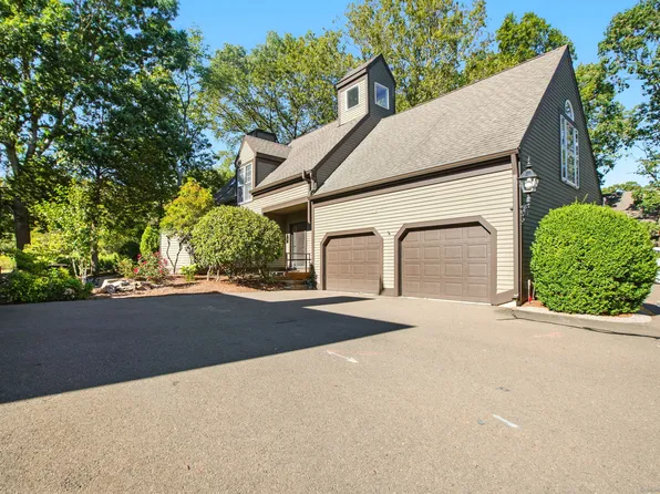 37 Long Hill Farm, Guilford, CT 06437