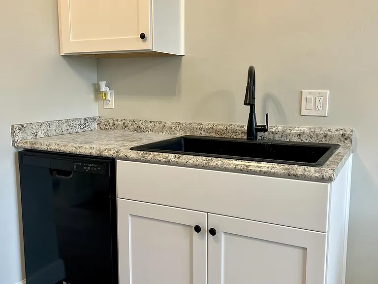 1815 E Lindsey St #1 — Photo 8