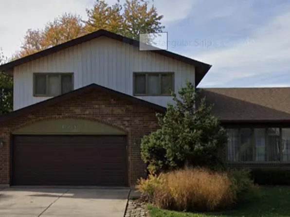 619 N Pinecrest Rd, Bolingbrook, IL 60440