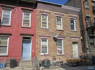 116 42nd St, Union City, NJ 07087